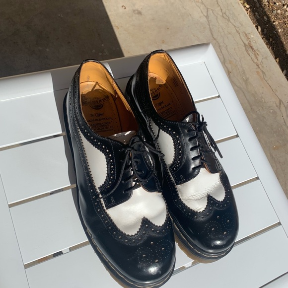 Vintage Dr. Martens black white leather wingtip Brogue Oxfords size 11 - Picture 3 of 16